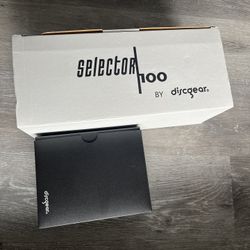 Vintage 90s 00s Discgear CD Organizer Hard Case Holder Storage Wallet Library