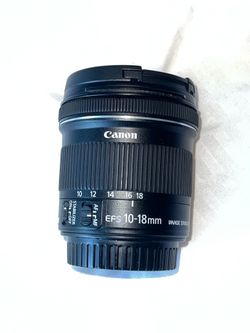 Canon EF-S 10-18mm f/4.5-5.6 IS STM