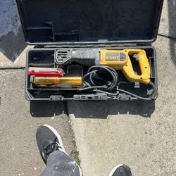 Dewalt Saw Zaw 
