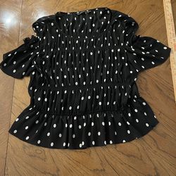 Beautiful Like New Black & White Polka Dot Open Shoulder Blouse Size XL by Zara Basic Collection