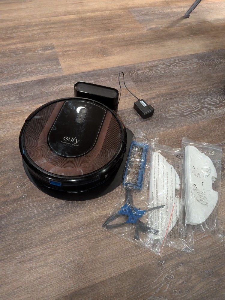 Eufy Robovac G30 Hybrid Robotic Vacuum Cleaner - Black