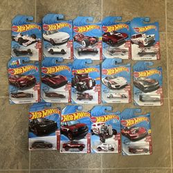 Hot Wheels Red Editions 