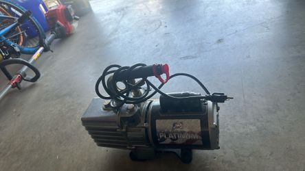 Deep Vacuum pump