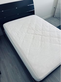 Bed frame with headboard black