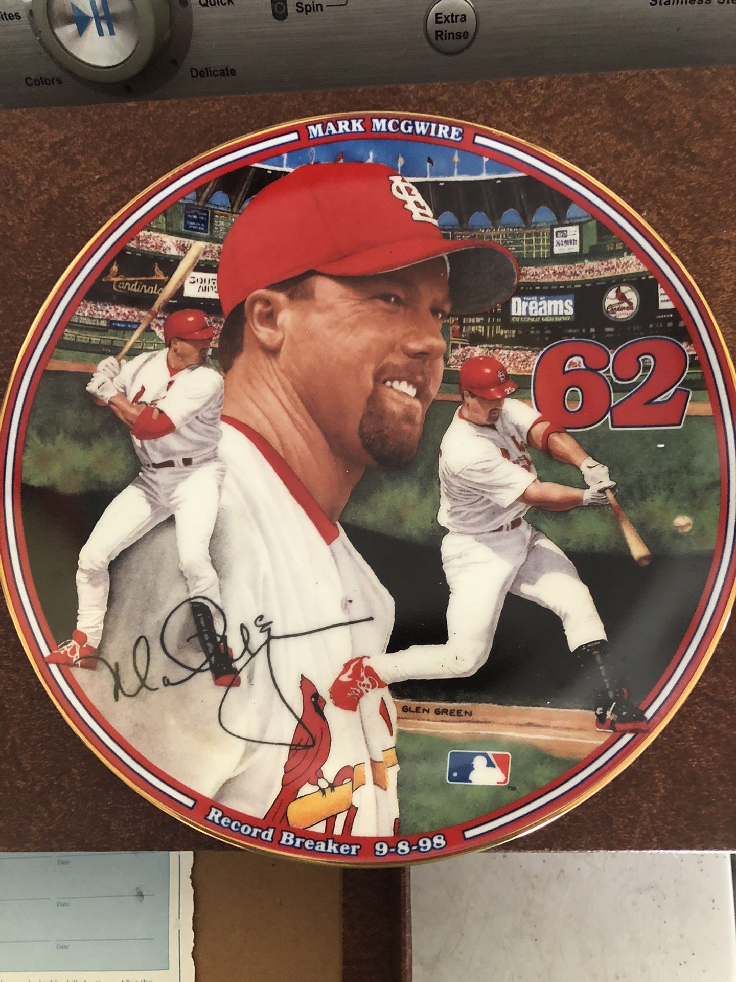Mark McGwire Record Breaker Porcelain Plate