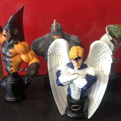 Bowen Busy Statue Lizard Rhino Tigershark Angel