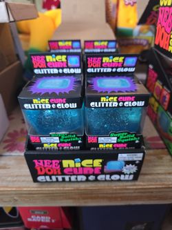 Needoh glitter and glow fidget toy