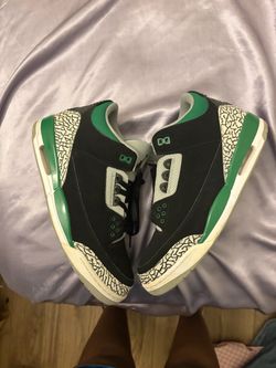 Air Jordan 3 Pine Green Sneakers(size 13)