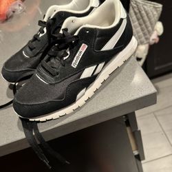  Black And White Reebok Classics 