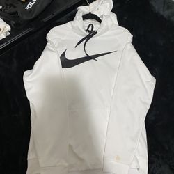 white Nike hoodie DRI-FIT