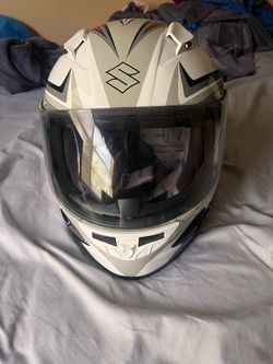 2 Suzuki Full-Face Motorcycle Helmet