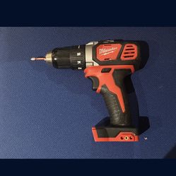 Milwaukee Electric Tools M18 Compact Drill Driver Kit, 1/2 in