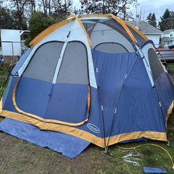 Northpole two-room dome tent,