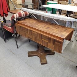 Drop Leaf Table/coffee Table 