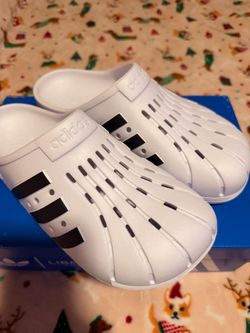 Nike/Adidas Slides