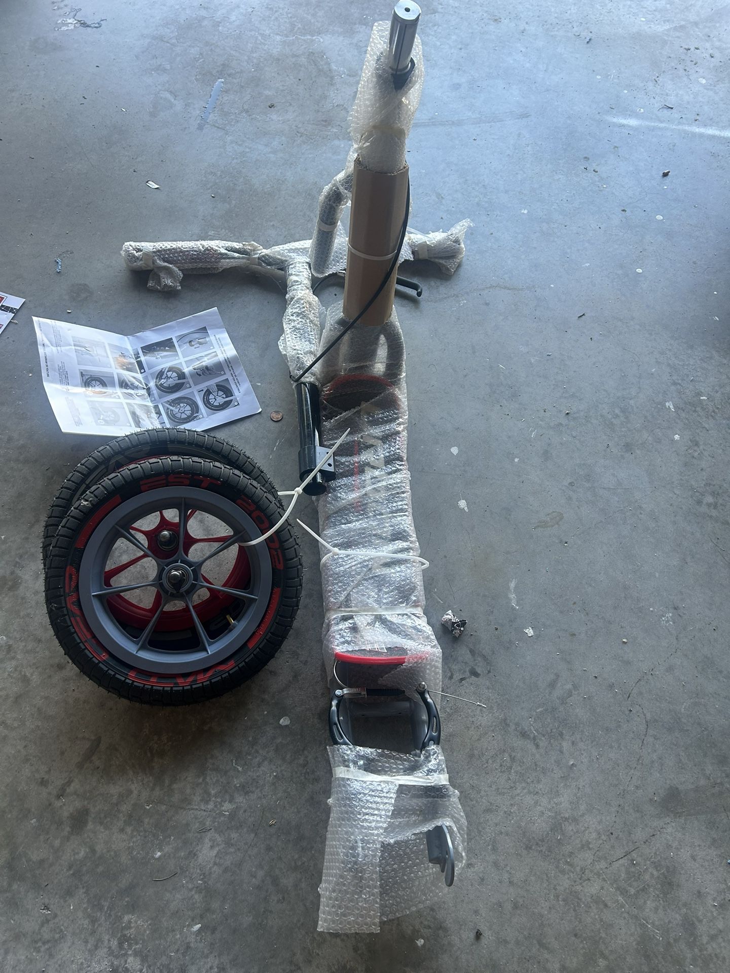 Madd Gear Urban Glide Scooter