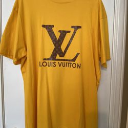 Louis Vuitton T-shirt 