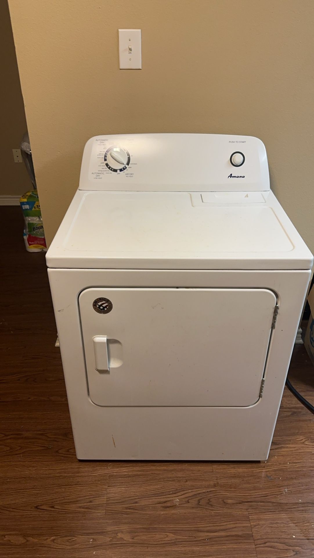 Washer & Dryer For Sell Nothing Isn’t Wrong  with It It’s Like New I Can’t Use It In My Apartment Cause We Have Stackes So I Just Want It Gone