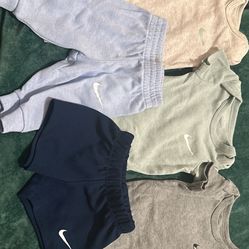 Assorted Nike Items