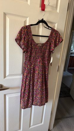 Ladies floral summer dress