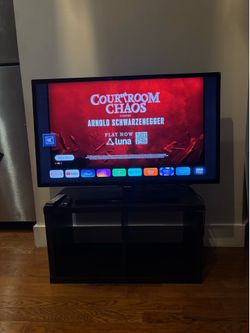 40 in smart tv and stand