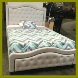 Beautiful Tufted Ana Bed Queen size New in Box