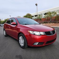 2010 Kia Forte EX - 4 Door Sedan , Clean Title , Reliable 
