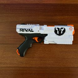 Nerf Rival Kronos XVIII-500 blaster
