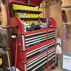 47x21 Milwaukee Rolling Tool Chest 