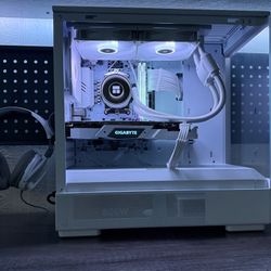 White RTX Gaming Pc 