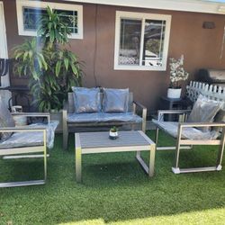 New Aluminum Patio Set  / Outdoor Furniture. 