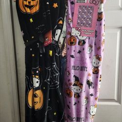 Hello Kitty Halloween Blanket Bundle