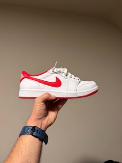 Jordan 1 Retro Low OG ‘University Red’