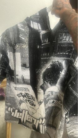 FREE THUG YSL HOODIE ( SMALL)