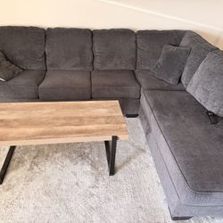 Modern L-Shaped Sectional In Great Condition