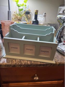 Light turquoise desk organizer