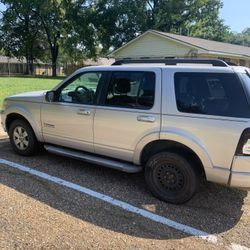 2007 Ford Explorer