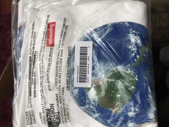 Supreme one world tee white