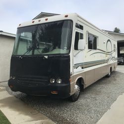 1999 Challenger Motorhome 