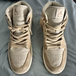 Air Jordan 1 Mid SE 'Legend Light Brown'