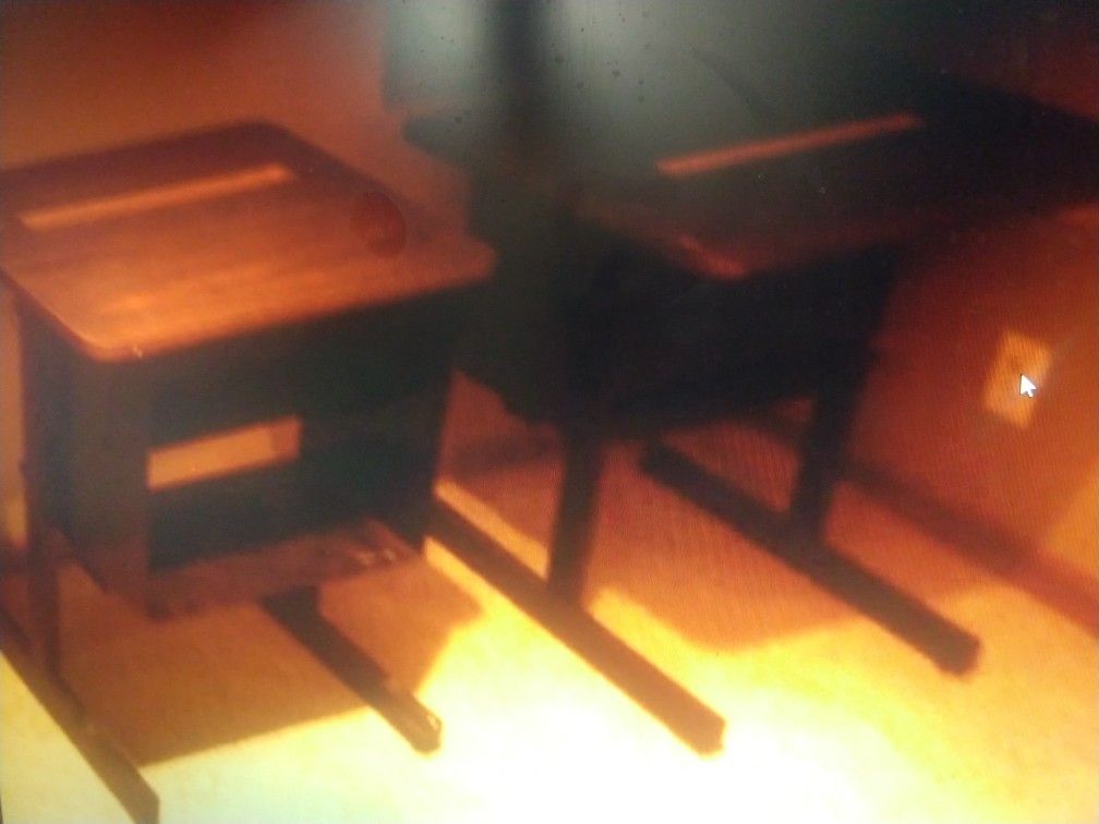 2 TV Copier Stands Each Hunt Brand Wood. Top Metal