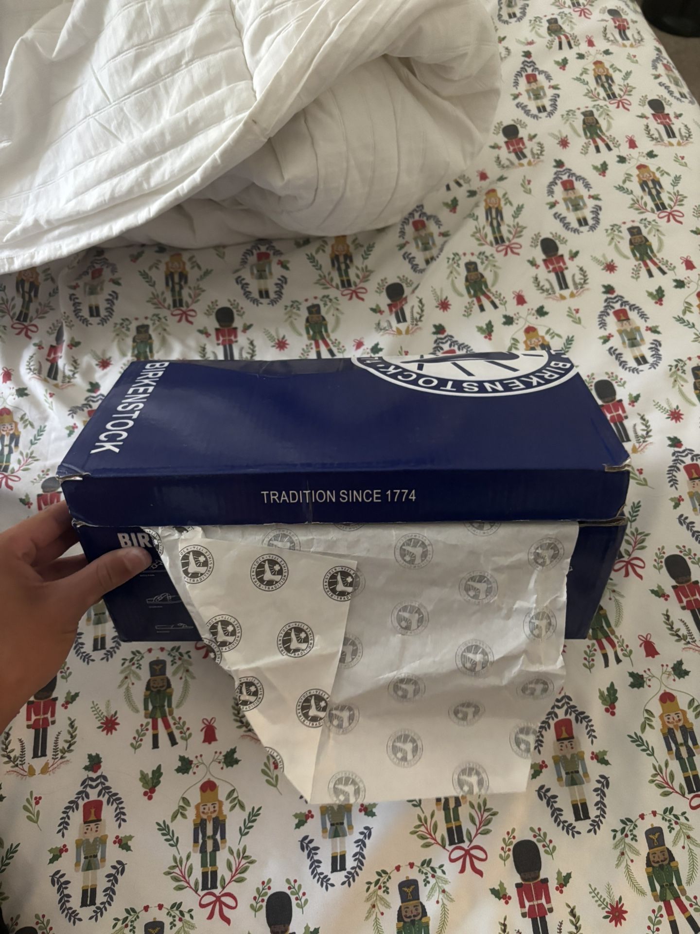 black birkenstock clogs