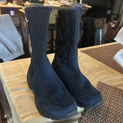 Lands End Navy Suede Boots 8.5