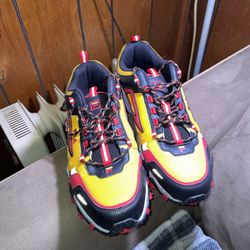 Brand New Never Worn Men’s Sneakers 