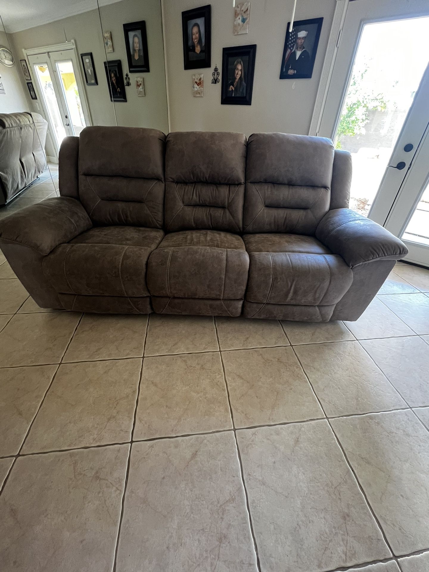 Sofa With Recliners