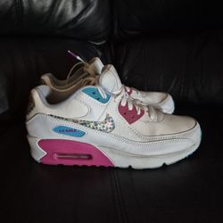 Nike Air Max Shoes For Women Size 7Y