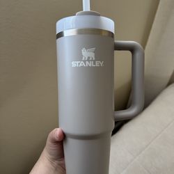 30oz STANLEY Grey