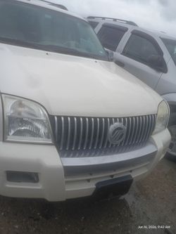 2008 Mercury mountaineer for parts