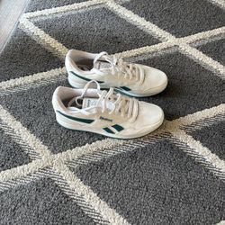 Women’s Classic Reebok