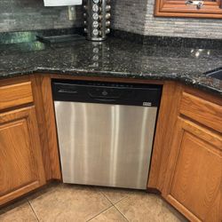 Kenmore Dishwasher 